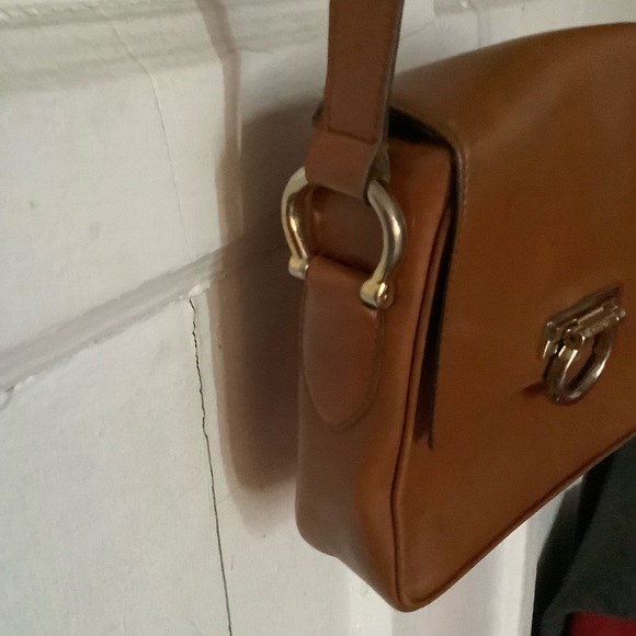 Celine Vintage Ladies Handbag - Picture 2 of 16